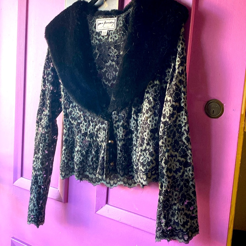 And Ferriday fake fur, lace jacket